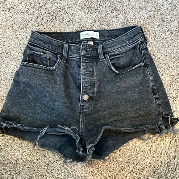 A&F Curveove High Rise Mom Shorts - Picture 1 of 2